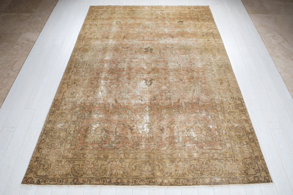 10' 6" x 7' 3" Excellent Hand-Knotted Antique Neutral Area Rug - Yasi & Fara 