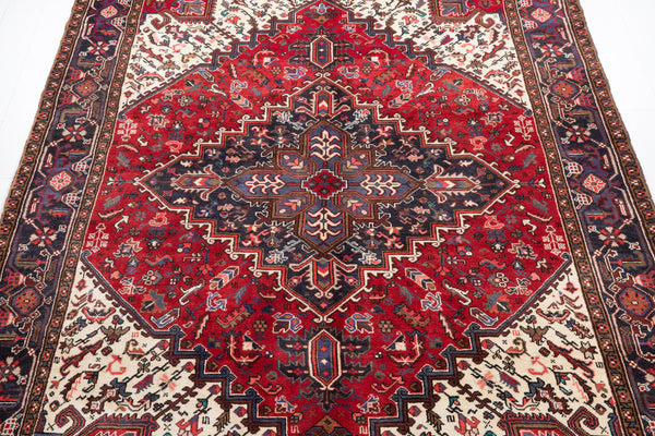 9' 11" x 6' 10" Excellent Hand-Knotted Vintage Tribal Rug - Yasi & Fara 