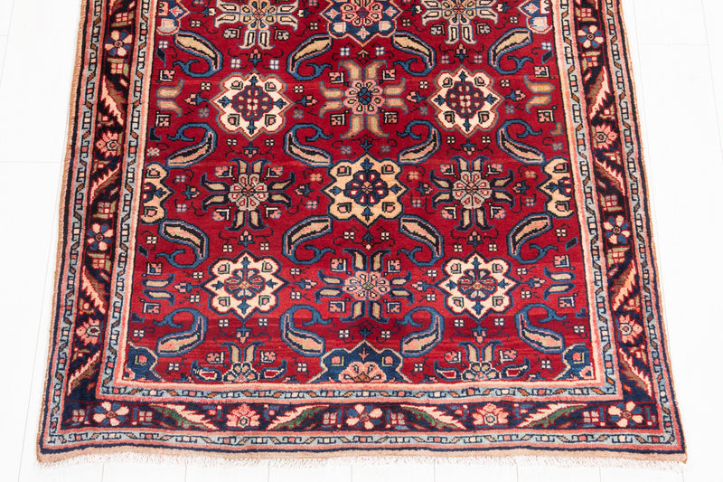 7' 10" x 3' 9" Excellent Hand-Knotted Vintage Tribal Rug - Yasi & Fara 