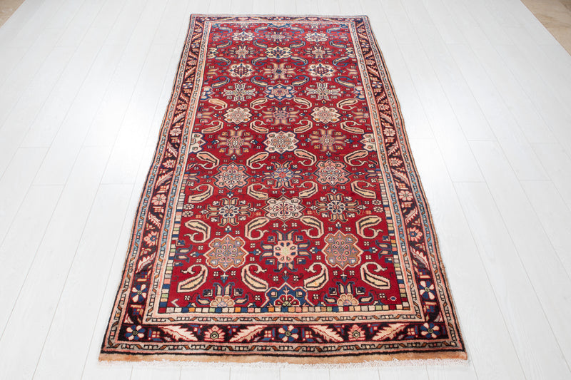 7' 10" x 3' 9" Excellent Hand-Knotted Vintage Tribal Rug - Yasi & Fara 