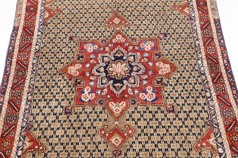 9' 9" x 5' Excellent Hand-Knotted Collectible Soft Tribal Rug - Yasi & Fara 