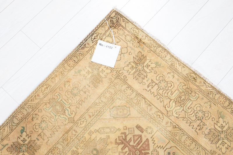 9' 8" x 6' 4" Excellent Hand-Knotted Antique Faded Large Area Rug - Yasi & Fara 