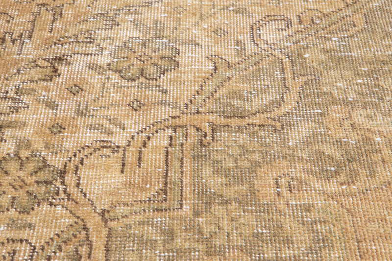 10' 6" x 7' 6" Excellent Hand-Knotted Antique Faded Large Area Rug - Yasi & Fara 