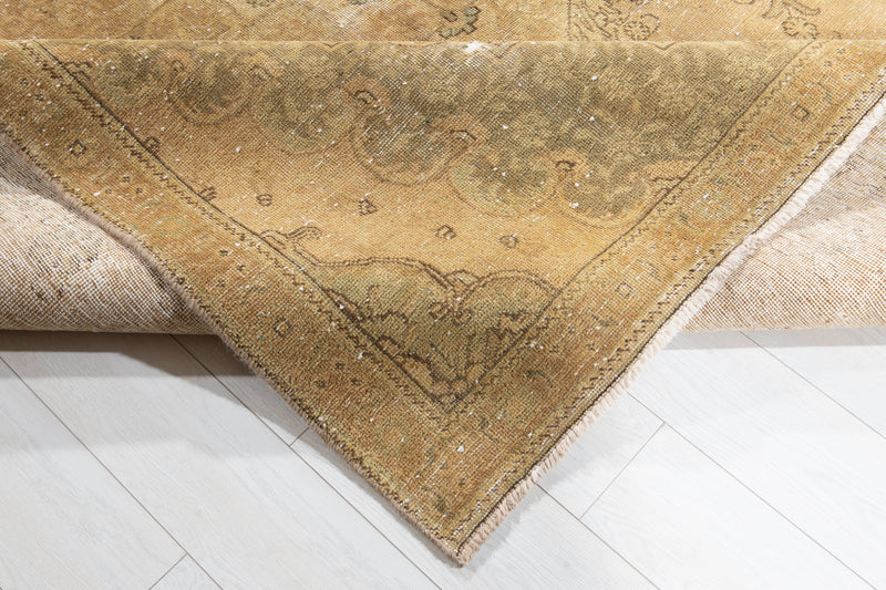 10' 6" x 7' 6" Excellent Hand-Knotted Antique Faded Large Area Rug - Yasi & Fara 