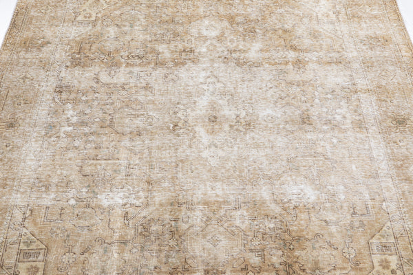 9' 5" x 6' 6" Excellent Hand-Knotted Antique Faded Large Area Rug - Yasi & Fara 