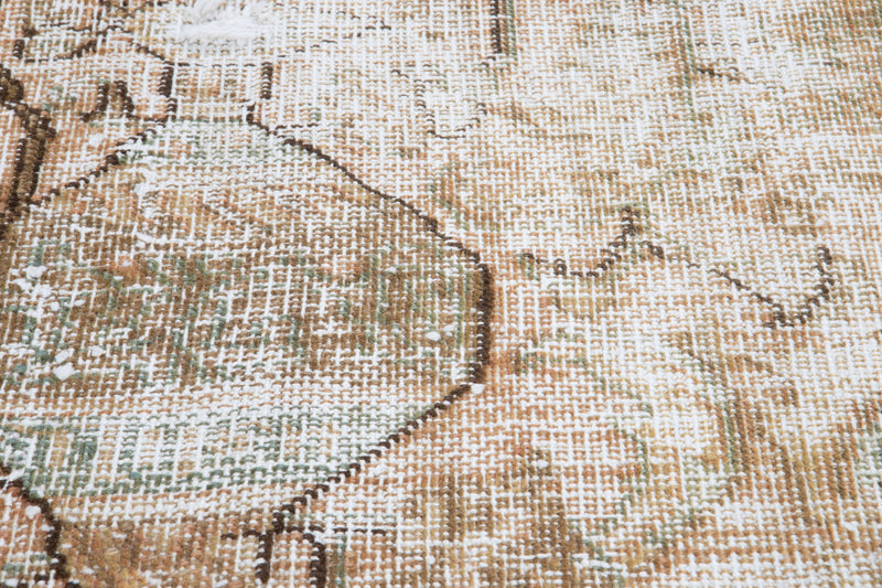 9' 7" x 6' 7" Excellent Hand-Knotted Antique Faded Large Area Rug - Yasi & Fara 
