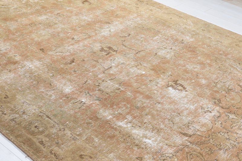 10' 6" x 7' 3" Excellent Hand-Knotted Antique Neutral Area Rug - Yasi & Fara 