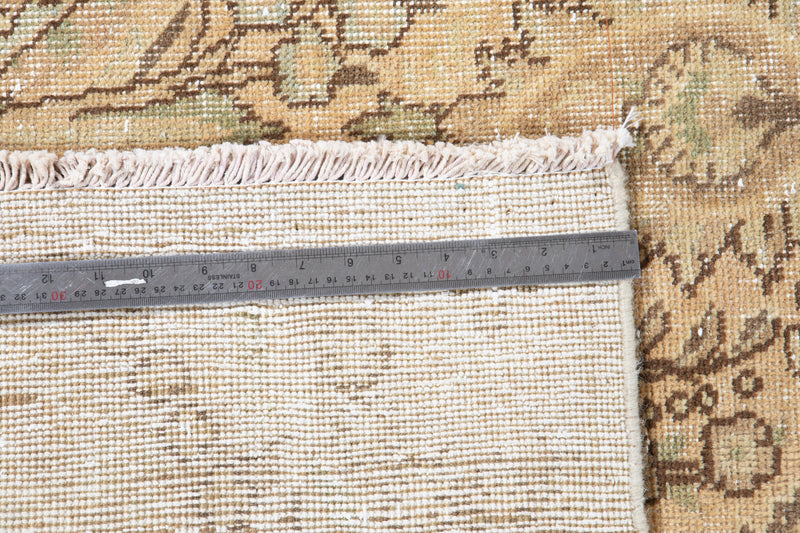 9' 5" x 6' 3" Excellent Hand-Knotted Antique Faded Large Area Rug - Yasi & Fara 
