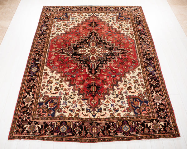 9' 8" x 7' 2" Excellent Hand-Knotted Vintage Geometric Tribal Area Rug - Yasi & Fara 