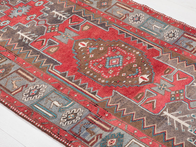 7' 2" x 3' 6" Excellent Hand-Knotted Vintage Tribal Rug - Yasi & Fara 