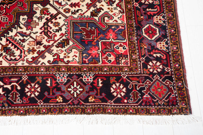9' 4" x 6' 7" Excellent Hand-Knotted Vintage Tribal Rug - Yasi & Fara 