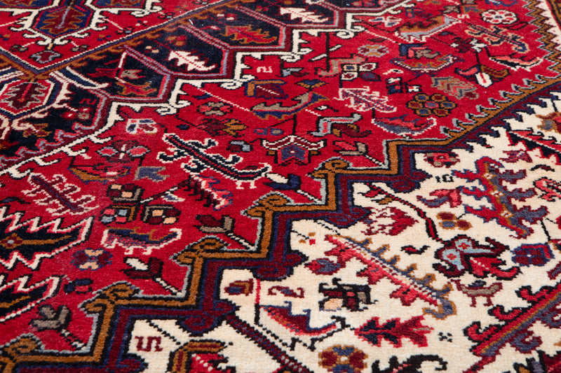 9' 4" x 6' 7" Excellent Hand-Knotted Vintage Tribal Rug - Yasi & Fara 