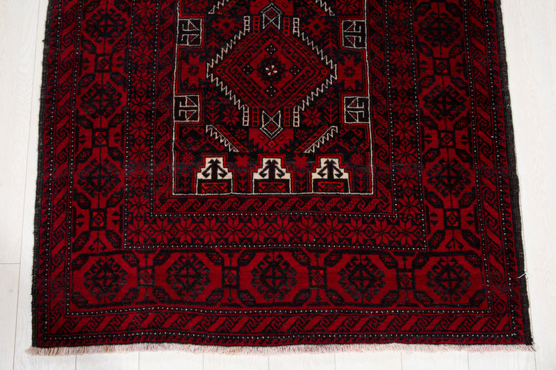 7' 5" x 3' 8" Excellent Hand-Knotted Collectible Vintage Fine Tribal Rug - Yasi & Fara 