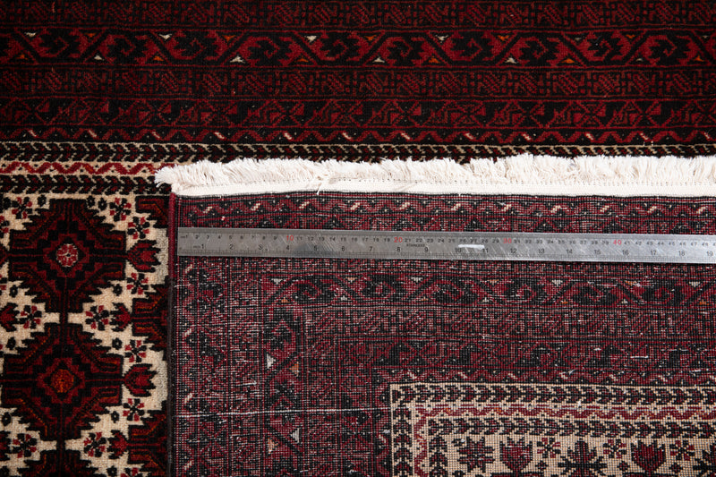 6' 11" x 3' 6" Excellent Hand-Knotted Collectible Vintage Fine Tribal Rug - Yasi & Fara 