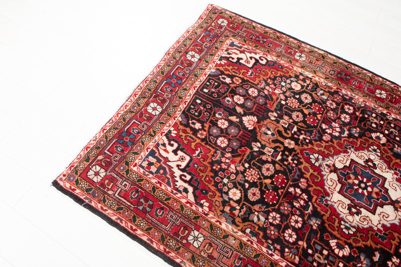 6' 11" x 4' 4" Excellent Hand-Knotted Vintage Collectible Tribal Rug - Yasi & Fara 