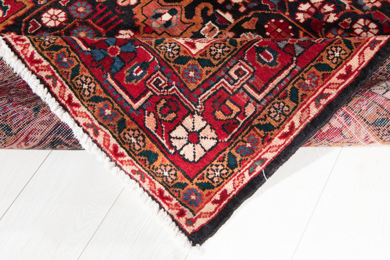 6' 11" x 4' 4" Excellent Hand-Knotted Vintage Collectible Tribal Rug - Yasi & Fara 