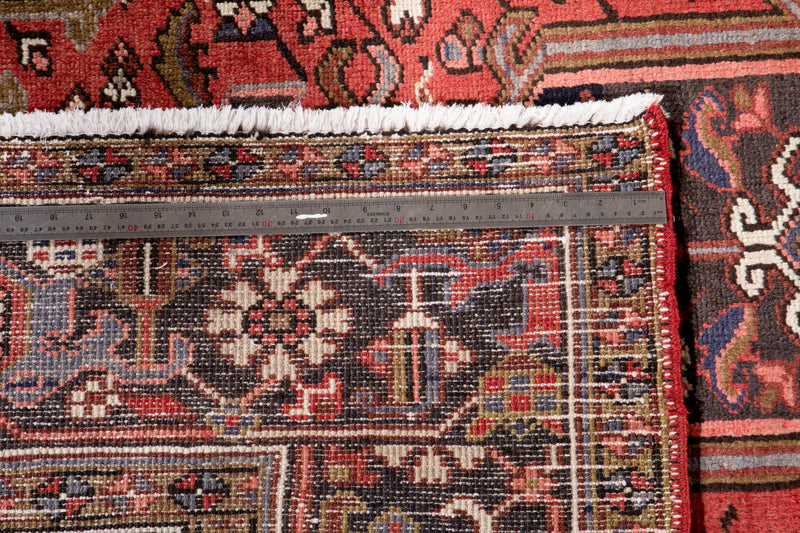 10' 4" x 6' 10" Excellent Hand-Knotted Vintage Collectible Tribal Rug - Yasi & Fara 