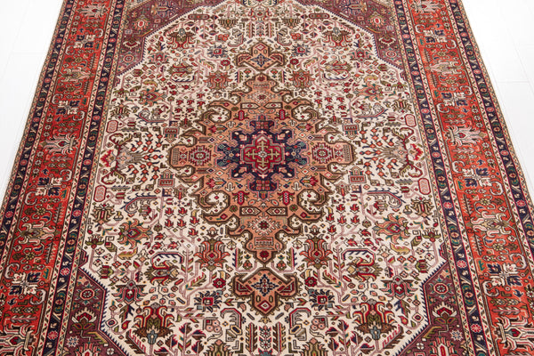 9' 5" x 6' 6" Excellent Hand-Knotted Antique Beige Geometric Area Rug - Yasi & Fara 