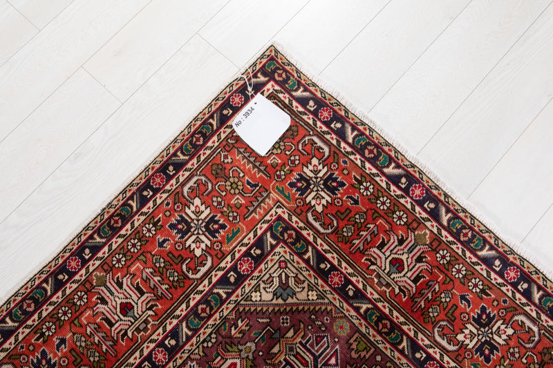 9' 5" x 6' 6" Excellent Hand-Knotted Antique Beige Geometric Area Rug - Yasi & Fara 