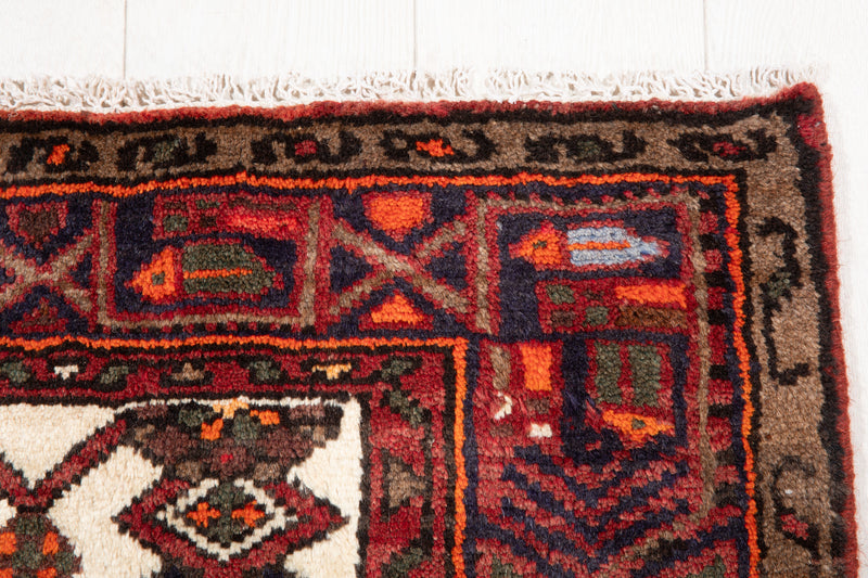 4' 11" x 3' 1" Excellent Hand-Knotted Vintage Tribal Rug - Yasi & Fara 