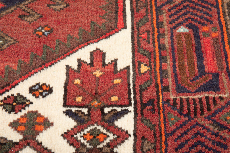 4' 11" x 3' 1" Excellent Hand-Knotted Vintage Tribal Rug - Yasi & Fara 