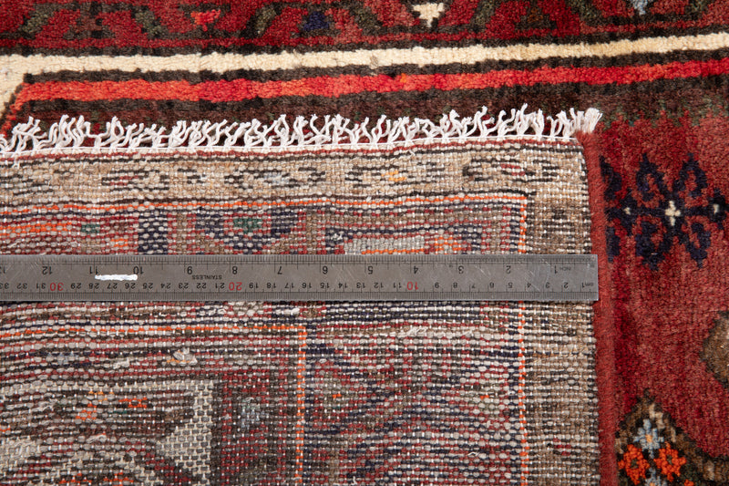 4' 11" x 3' 1" Excellent Hand-Knotted Vintage Tribal Rug - Yasi & Fara 