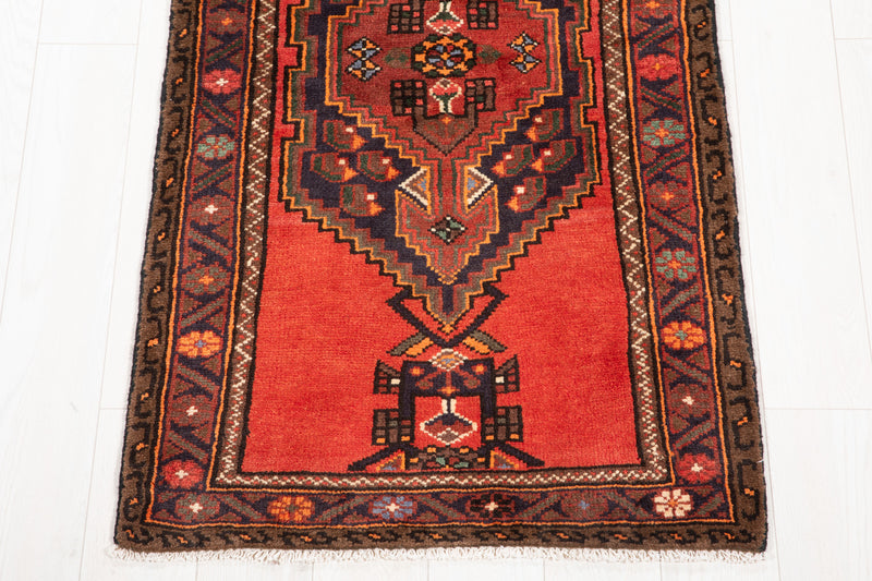 5' 1" x 2' 8" Excellent Hand-Knotted Vintage Tribal Rug - Yasi & Fara 
