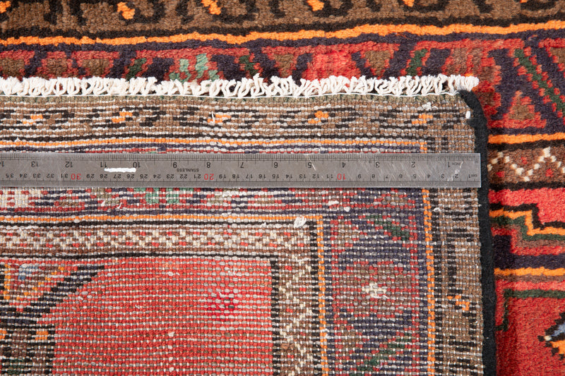 5' 1" x 2' 8" Excellent Hand-Knotted Vintage Tribal Rug - Yasi & Fara 