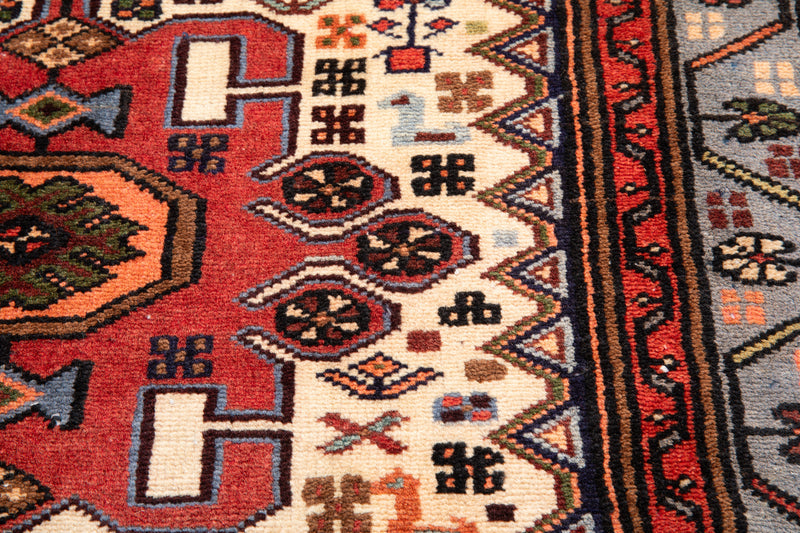4' 11" x 2' 9" Excellent Hand-Knotted Vintage Tribal Rug - Yasi & Fara 