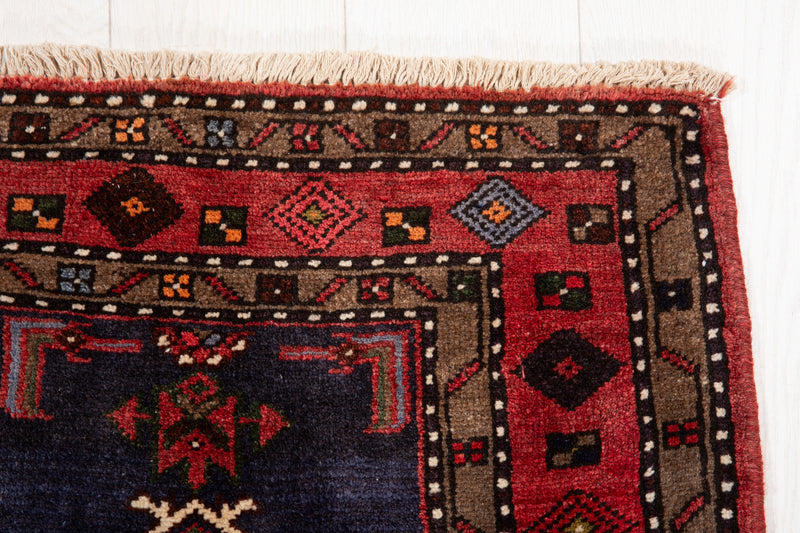 6' 7" x 3' 8" Excellent Hand-Knotted Vintage Tribal Rug - Yasi & Fara 