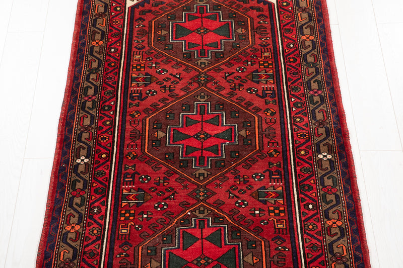 6' 8" x 3' 4" Excellent Hand-Knotted Vintage Tribal Rug - Yasi & Fara 