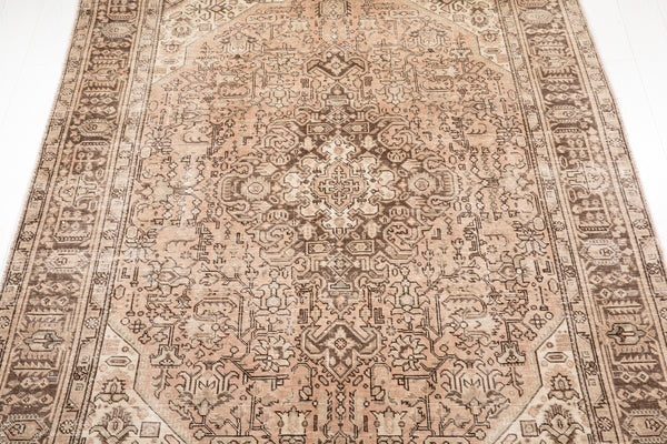 9' 6" x 6' 4" Excellent Hand-Knotted Antique Neutral Area Rug - Yasi & Fara 