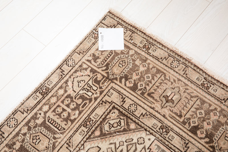 9' 6" x 6' 4" Excellent Hand-Knotted Antique Neutral Area Rug - Yasi & Fara 