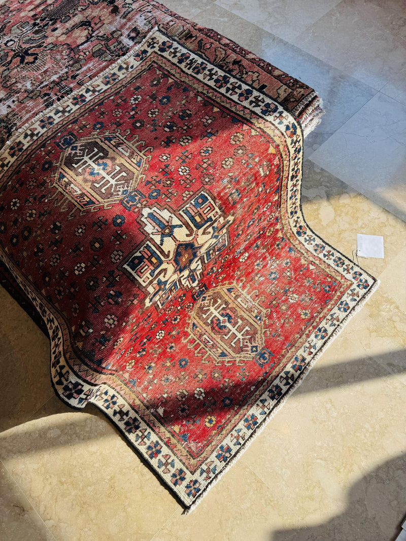 5' 4" x 3' 8" Excellent Hand-Knotted Antique Collectible Tribal Rug - Yasi & Fara 