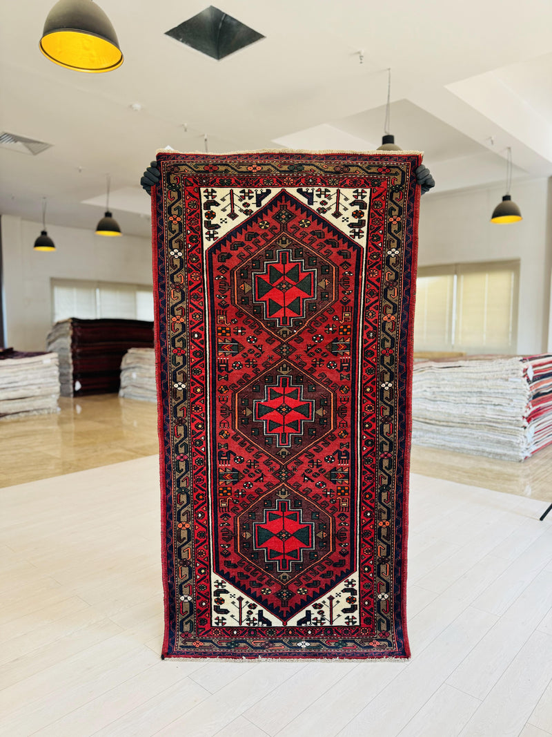 6' 8" x 3' 4" Excellent Hand-Knotted Vintage Tribal Rug - Yasi & Fara 