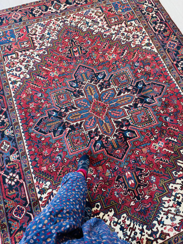 9' 5" x 7' Excellent Hand-Knotted Vintage Tribal Rug - Yasi & Fara 