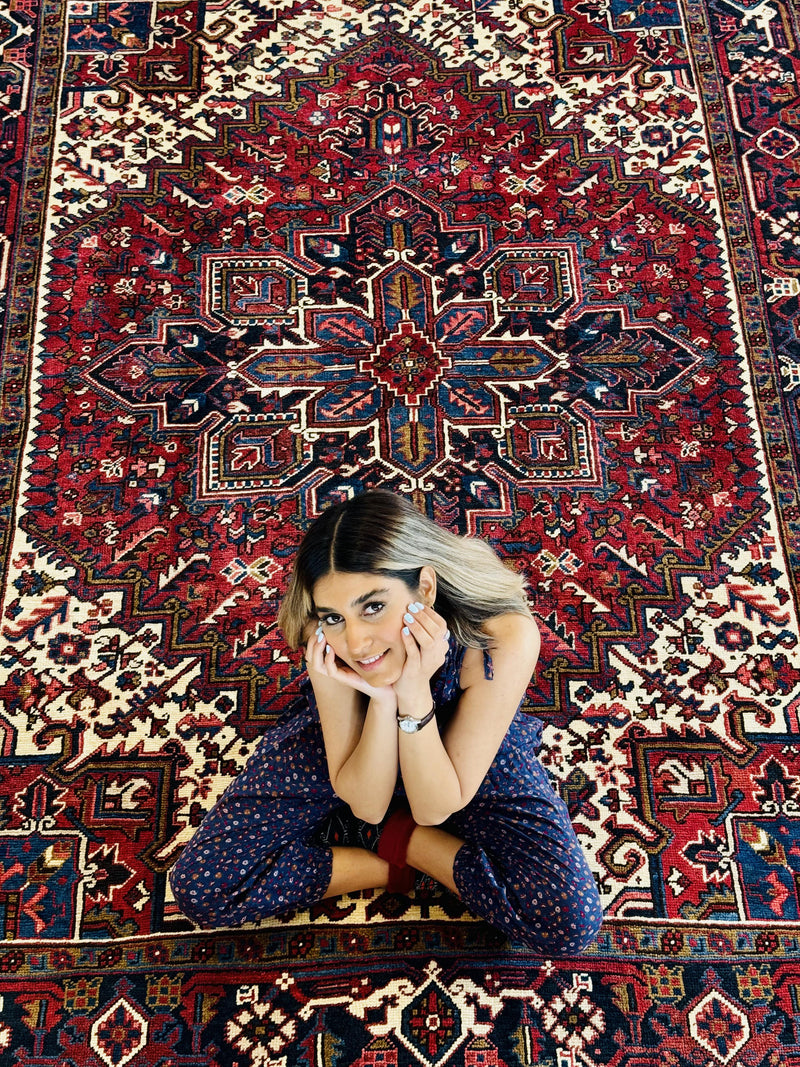 9' 5" x 7' Excellent Hand-Knotted Vintage Tribal Rug - Yasi & Fara 