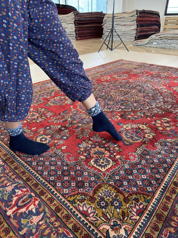 10' 3" x 6' 11" Excellent Hand-Knotted Vintage Area Rug - Yasi & Fara 