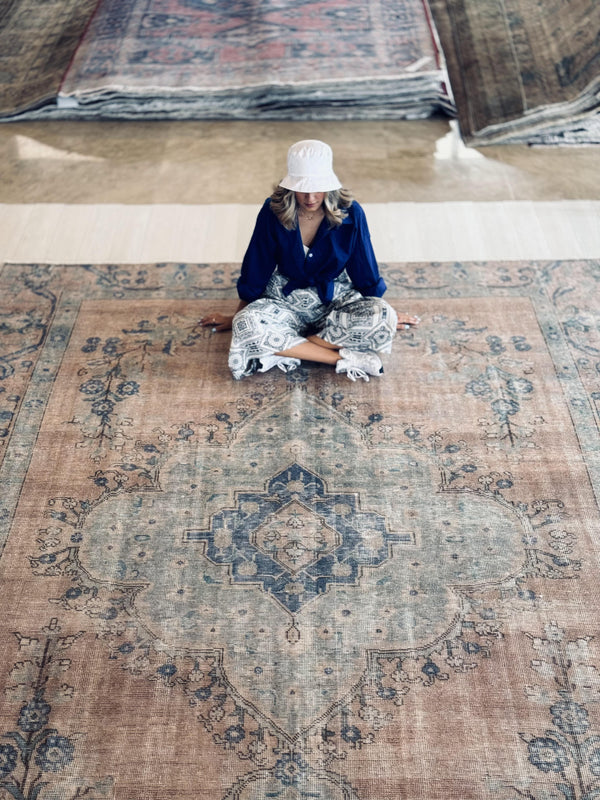 12' 2" x 9' Excellent Hand-Knotted Antique Neutral Faded Large Area Rug