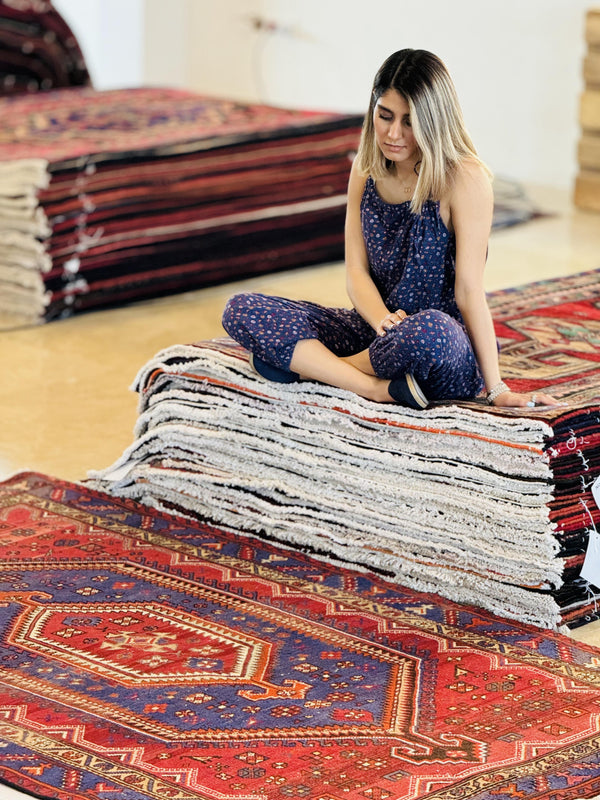 7' 6" x 4' 9" Excellent Hand-Knotted Vintage Tribal Rug - Yasi & Fara 
