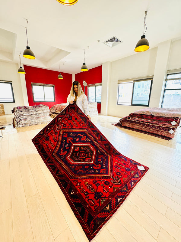 7' 8" x 4' 10" Excellent Hand-Knotted Vintage Tribal Rug - Yasi & Fara 