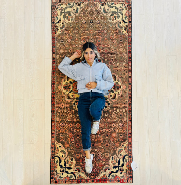 8' 8" x 3' 9" Excellent Hand-Knotted Antique Tribal Rug - Yasi & Fara 