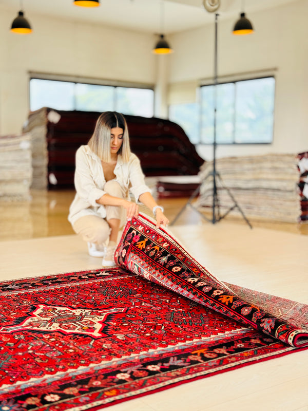 9' 10" x 5' 3" Excellent Hand-Knotted Vintage Fine Tribal Rug - Yasi & Fara 