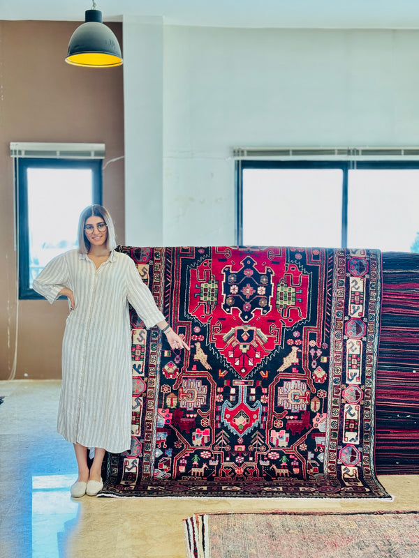 10' 2" x 5' 6" Excellent Hand-Knotted Vintage Tribal Rug - Yasi & Fara 