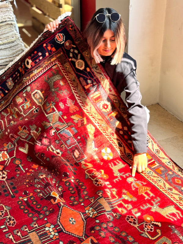 8' 4" x 4' 10" Excellent Hand-Knotted Vintage Tribal Rug