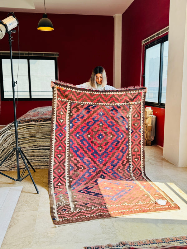 7' 6" x 4' 8" Excellent Handwoven Vintage Tribal Kilim Rug