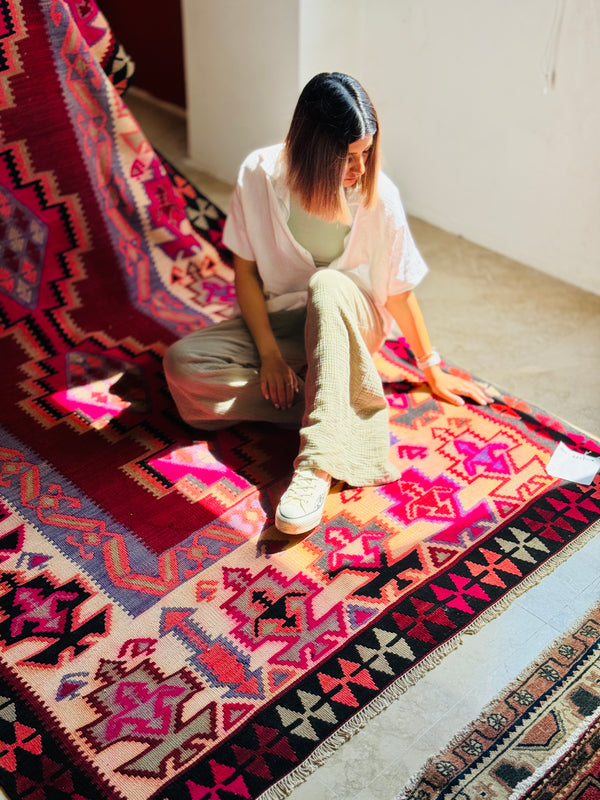 12' 2" x 5' 4" Excellent Handwoven Vintage Tribal Kilim Rug