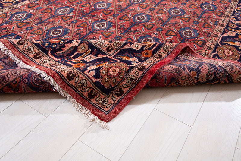 9' 9" x 5' 1" Excellent Hand-Knotted Collectible Soft Vintage Tribal Rug - Yasi & Fara 