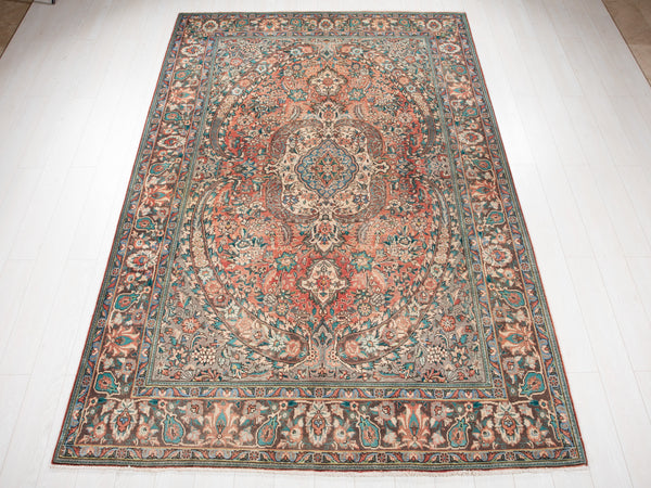 10' 2" x 6' 6" Excellent Hand-Knotted Antique Collectible Area Rug - Yasi & Fara 