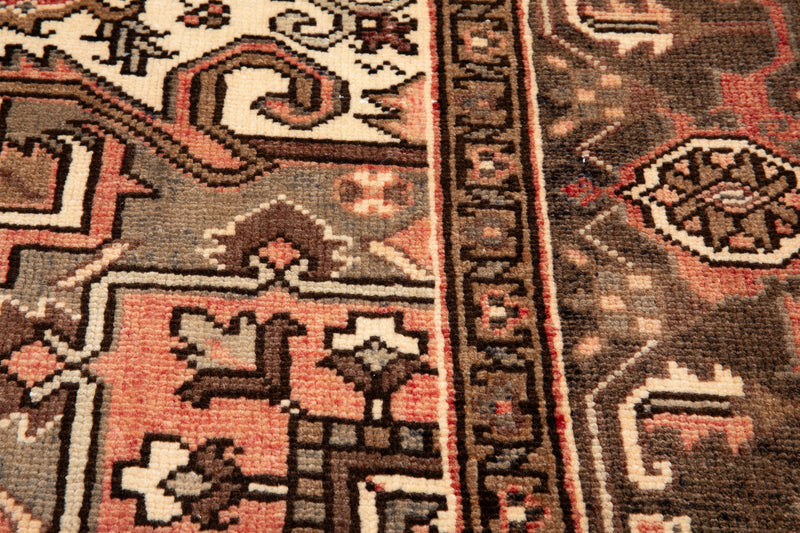 9' 8" x 6' 8" Excellent Hand-Knotted Vintage Tribal Rug - Yasi & Fara 